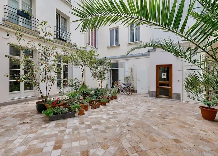 Avec Climatisation Au Coeur Du Marais Apartmán